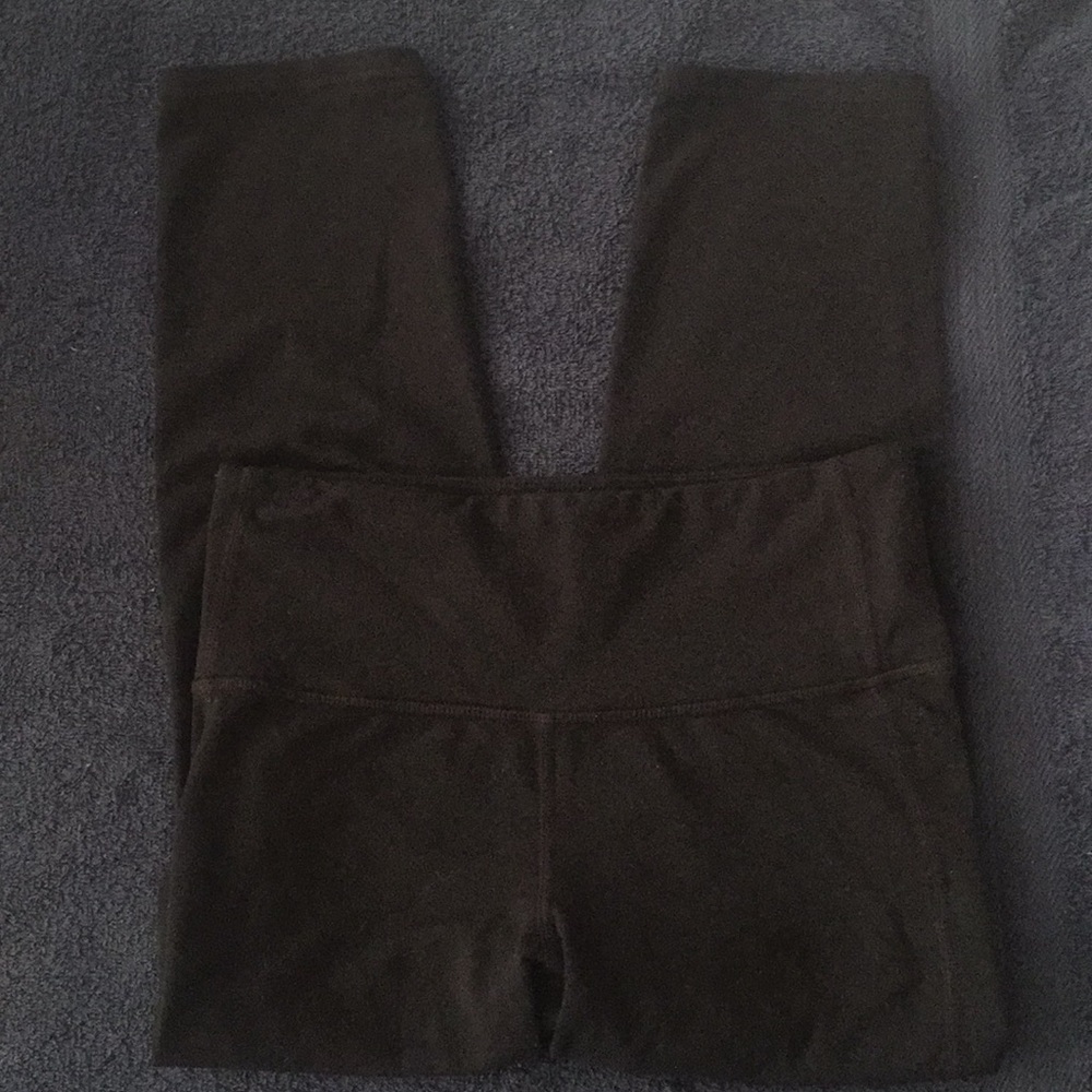 Athleta Capri Black Leggings XS